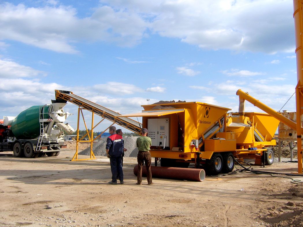 Silos and conveyors , Skoda - concrete production equipment